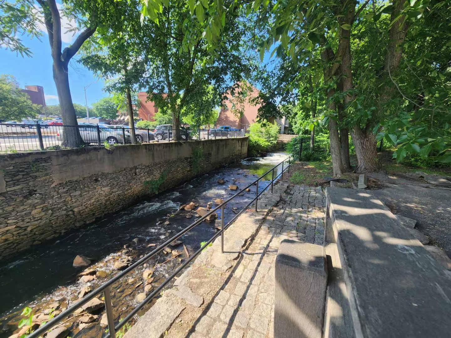 Jennifer'S Riverfront Foundry Apartment Downtown Providence Bagian luar foto